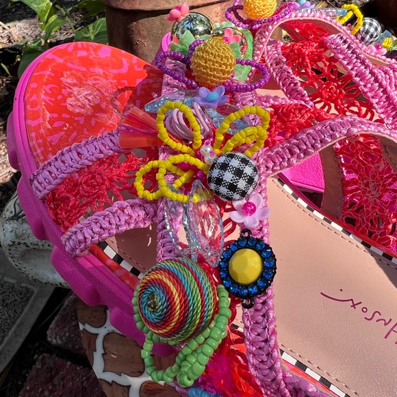 Betsey Johnson Greysen Pink and Red Platform Sandals Like New - Picture 8 of 11